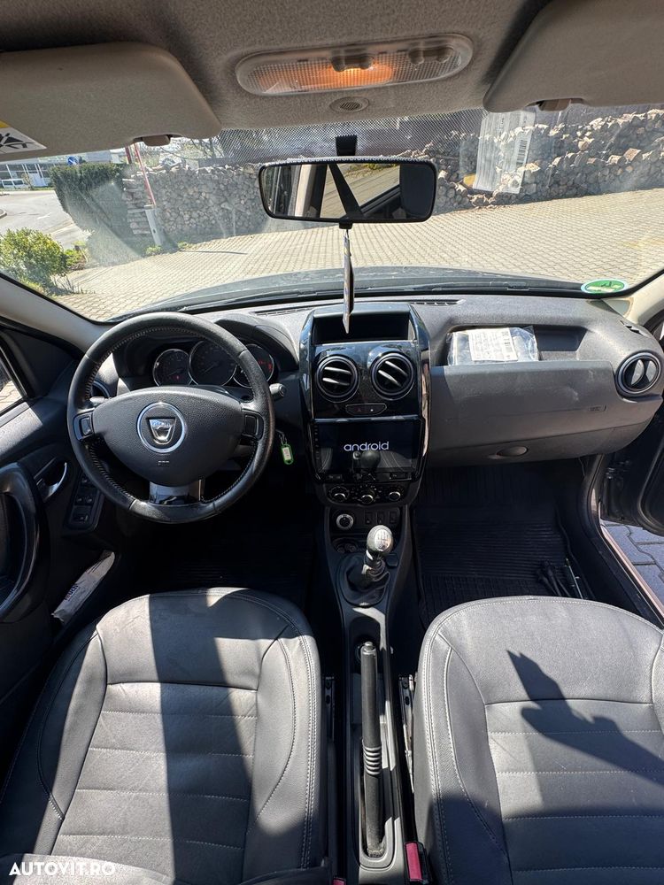 Dacia Duster 1.5 dCi 4x4 Prestige - 11