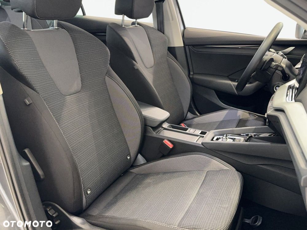 Skoda Octavia 2.0 TDI Selection DSG - 18