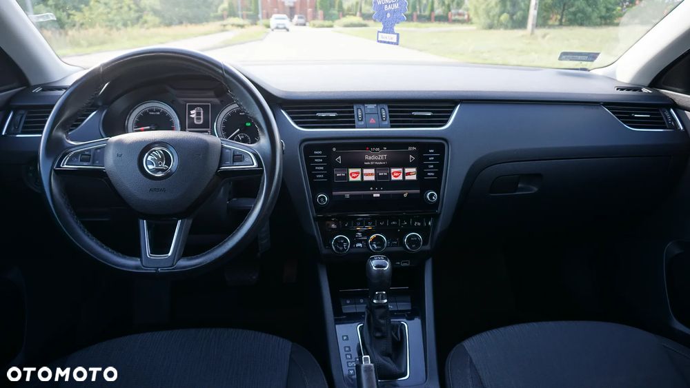 Skoda Octavia 2.0 TDI SCR Style DSG - 20