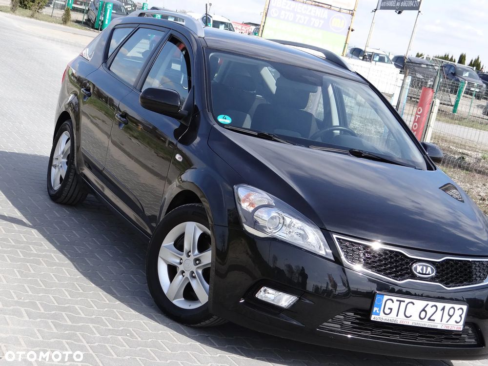 Kia Ceed - 20