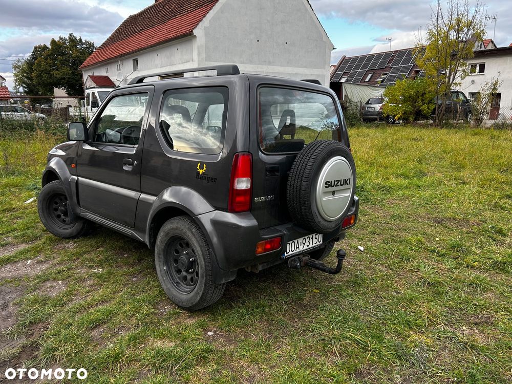 Suzuki Jimny 2011 photo 3