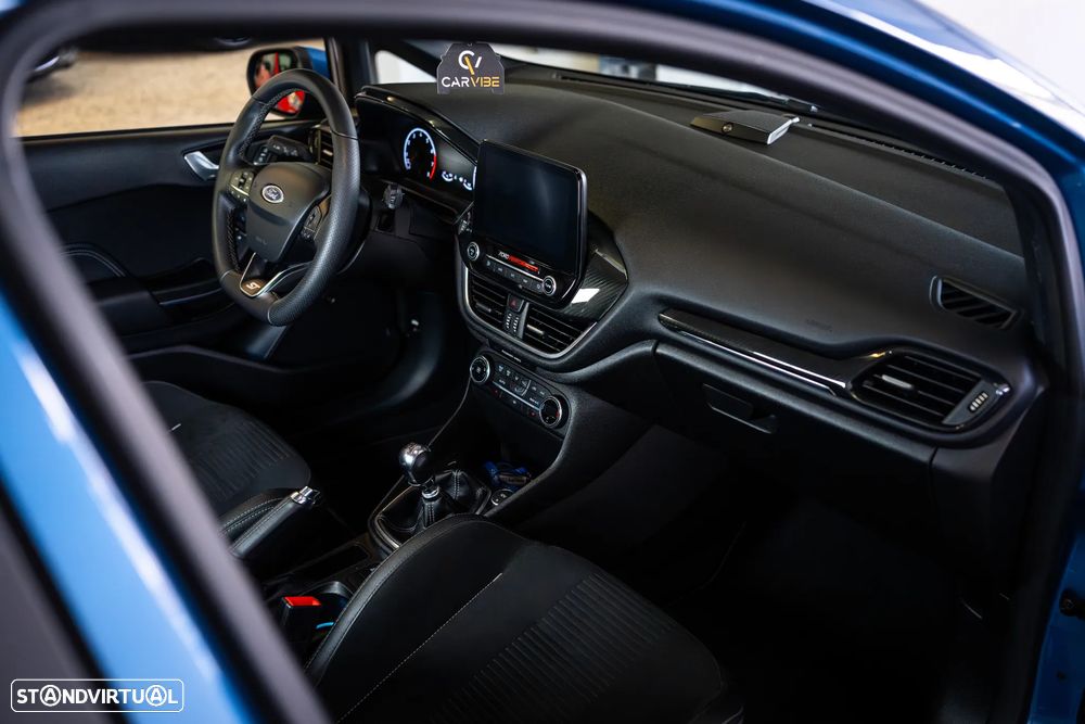 Ford Fiesta 1.5 EcoBoost S&S c/ Pack Pele Exclusiva ST - 26