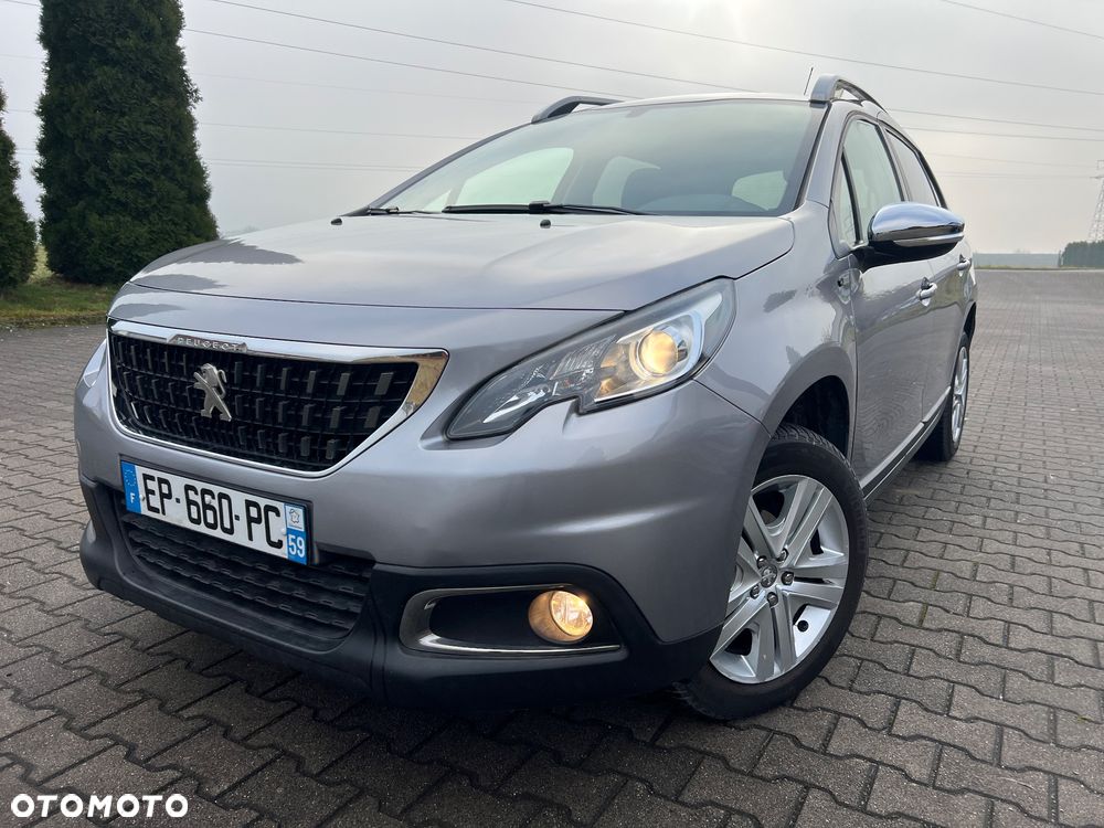 Peugeot 2008 PureTech 82 Style - 12