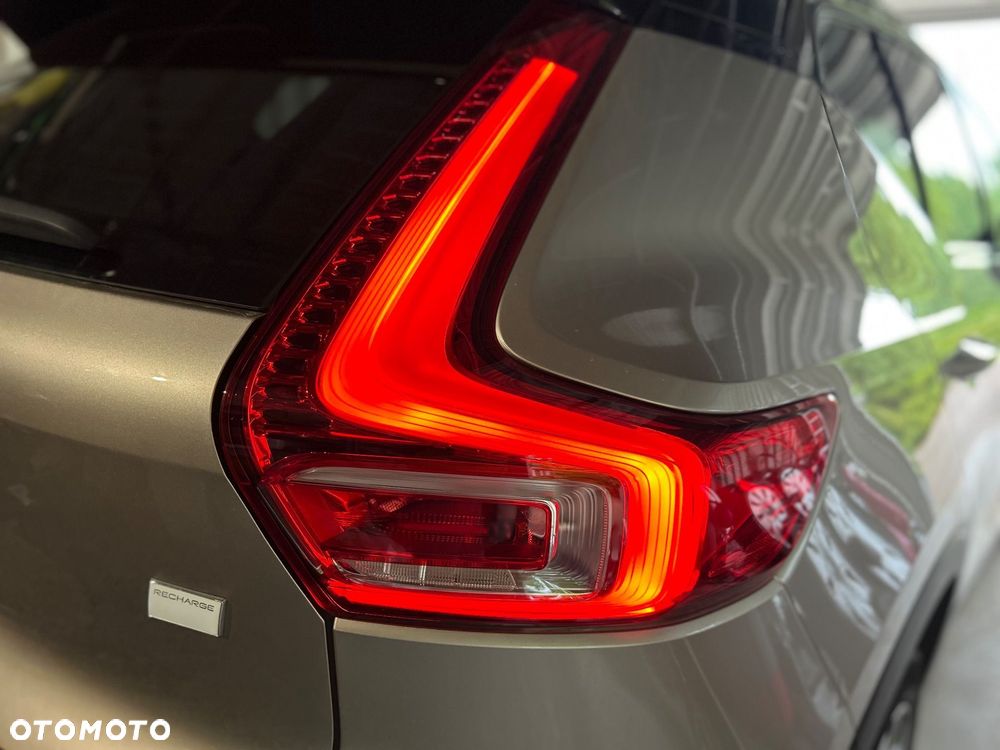 Volvo XC 40 Recharge Plus - 17