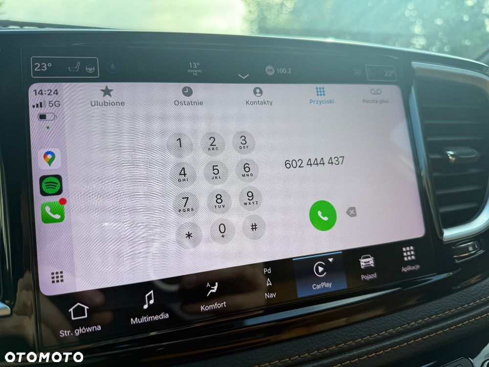 Chrysler Pacifica - 38