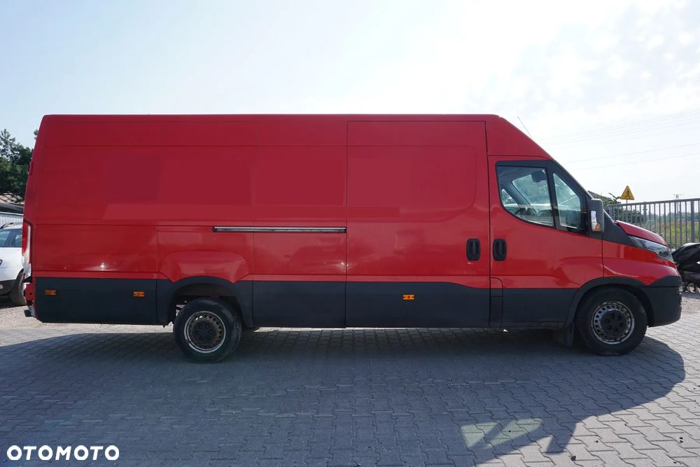 Iveco 350S15 - 6