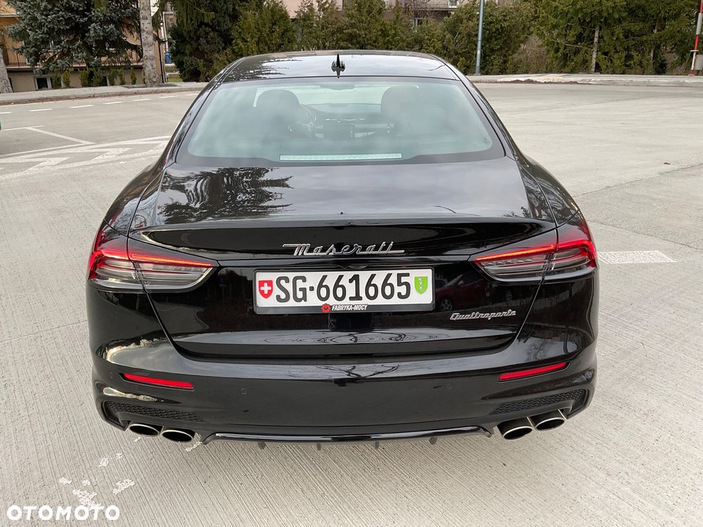 Maserati Quattroporte Q4 S - 8