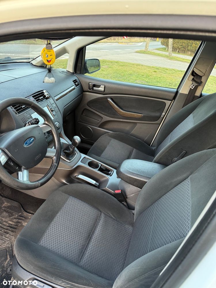 Ford C-MAX 1.6 TDCi Ghia - 26