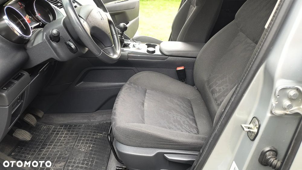 Peugeot 3008 HDi FAP 150 Platinum - 15