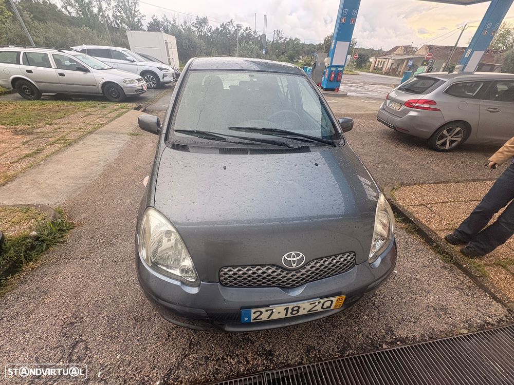Toyota Yaris 1.0 Rock in Rio - 3