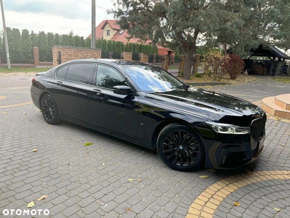 BMW Seria 7 740Li - 8