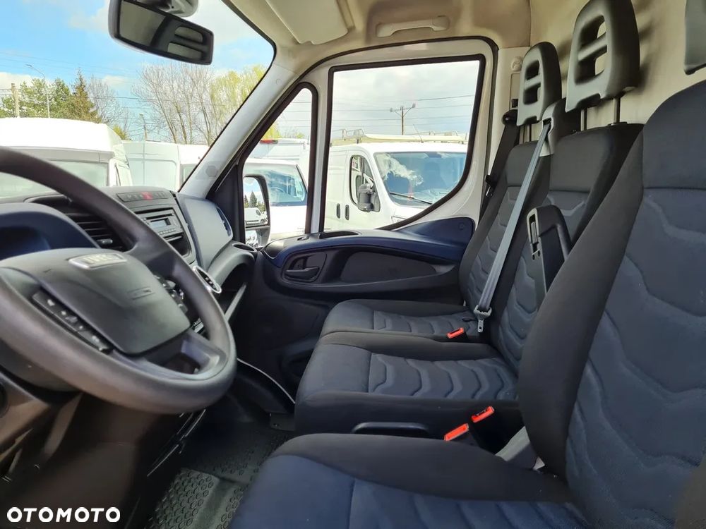 Iveco DAILY 35S16 ​*L3H2​*AUTOMAT​*KLIMATYZACJA​*TEMPOMAT​*RAMPA​*7 - 11