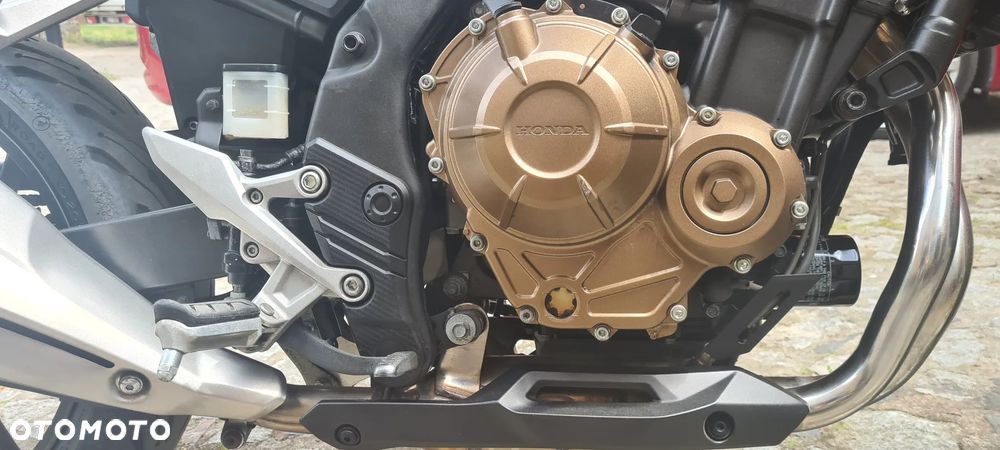 Honda CB - 23