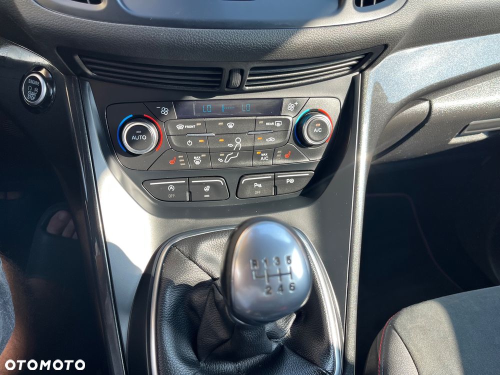 Ford Kuga 1.5 EcoBoost FWD ST-Line ASS GPF - 12
