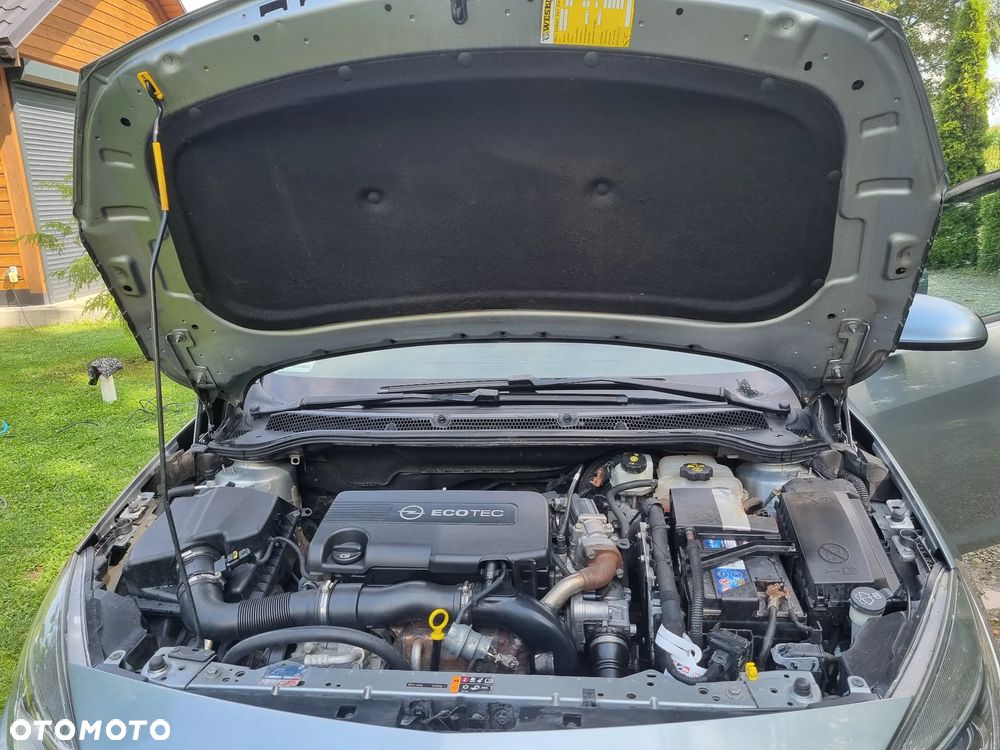 Opel Astra 1.7 CDTI DPF Sports Tourer - 10
