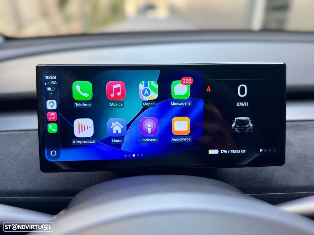 Tesla Model Y Long Range Dual Motor AWD - 11