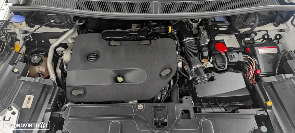 Peugeot 3008 2.0 BlueHDi GT EAT8 - 42
