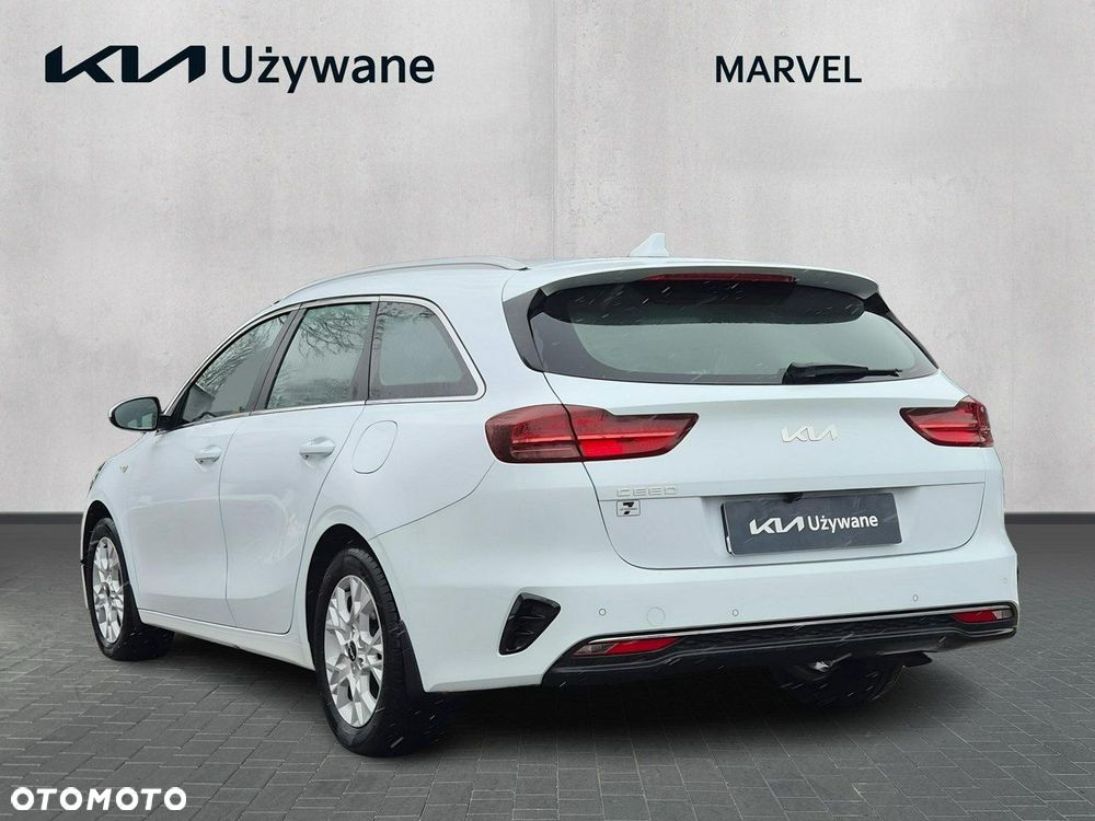 Kia Ceed 1.5 T-GDI M - 4