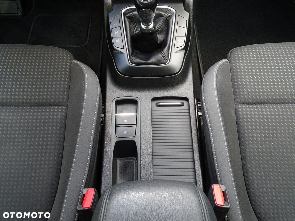 Ford Focus 1.5 EcoBlue Start-Stopp-System ACTIVE DESIGN - 29