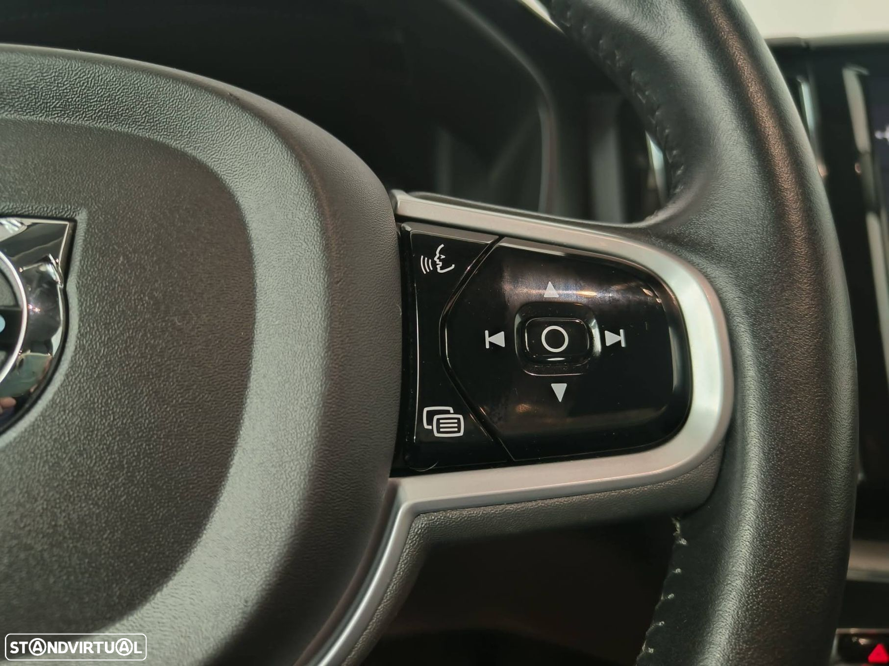 Volvo XC 60 2.0 D4 Inscription Geartronic - 25