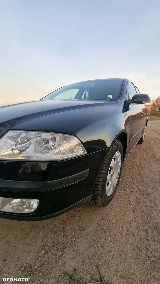 Skoda Octavia 1.6 Active - 12