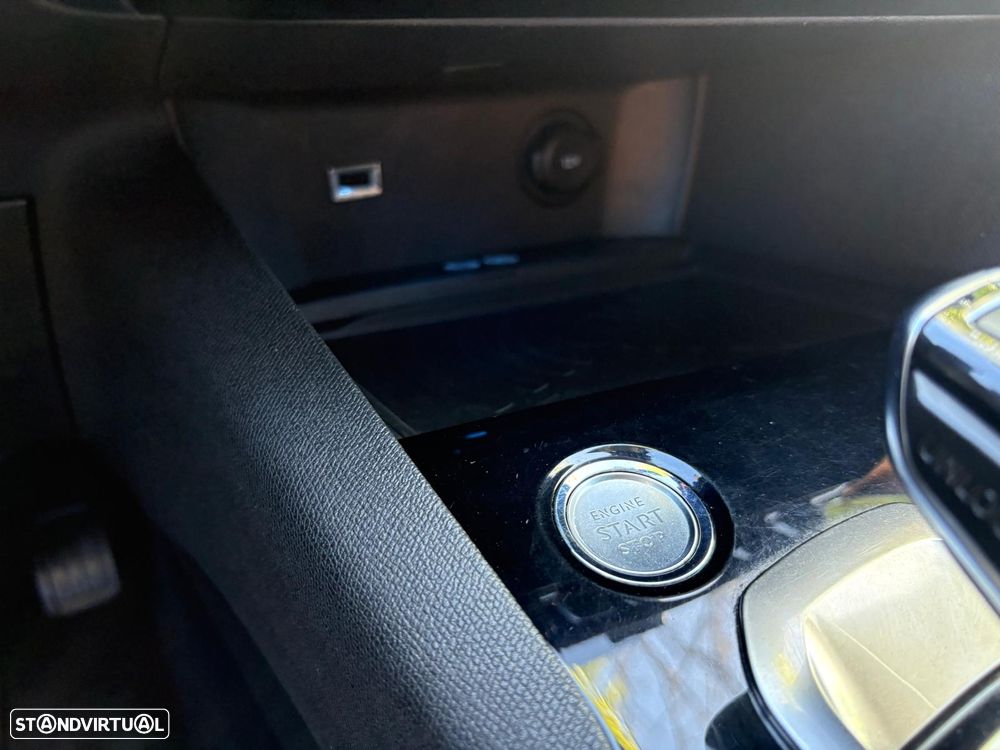 Peugeot 5008 1.5 BlueHDi Active Pack EAT8 - 32