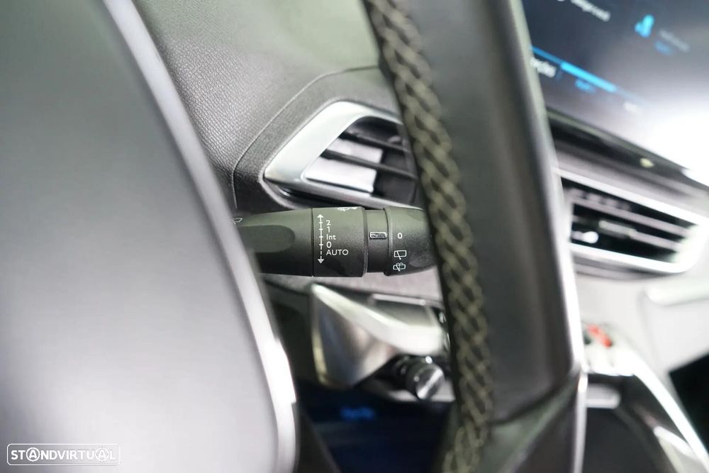 Peugeot 3008 1.2 PureTech Allure - 25