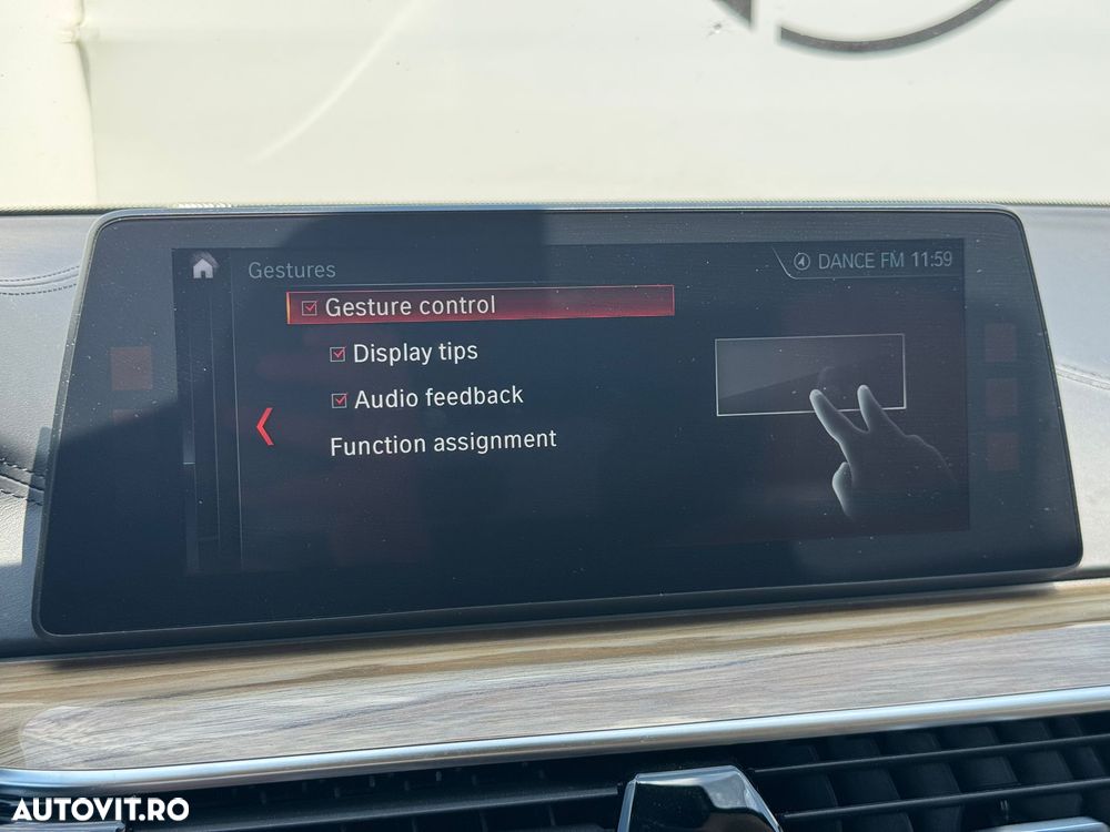 BMW Seria 5 525d AT - 31