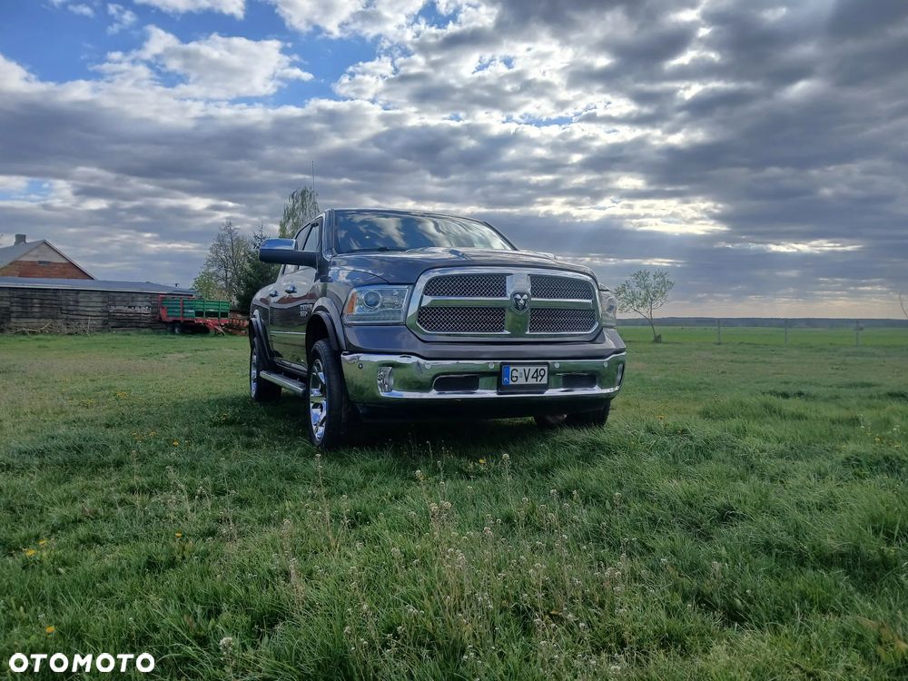 Dodge RAM 5.7 4x4 - 5