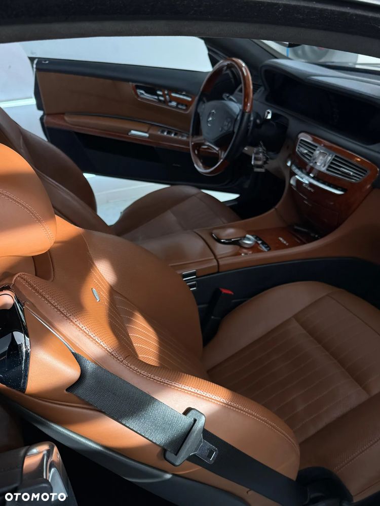 Mercedes-Benz CL 500 4Matic (BlueEFFICIENCY) 7G-TRONIC - 7