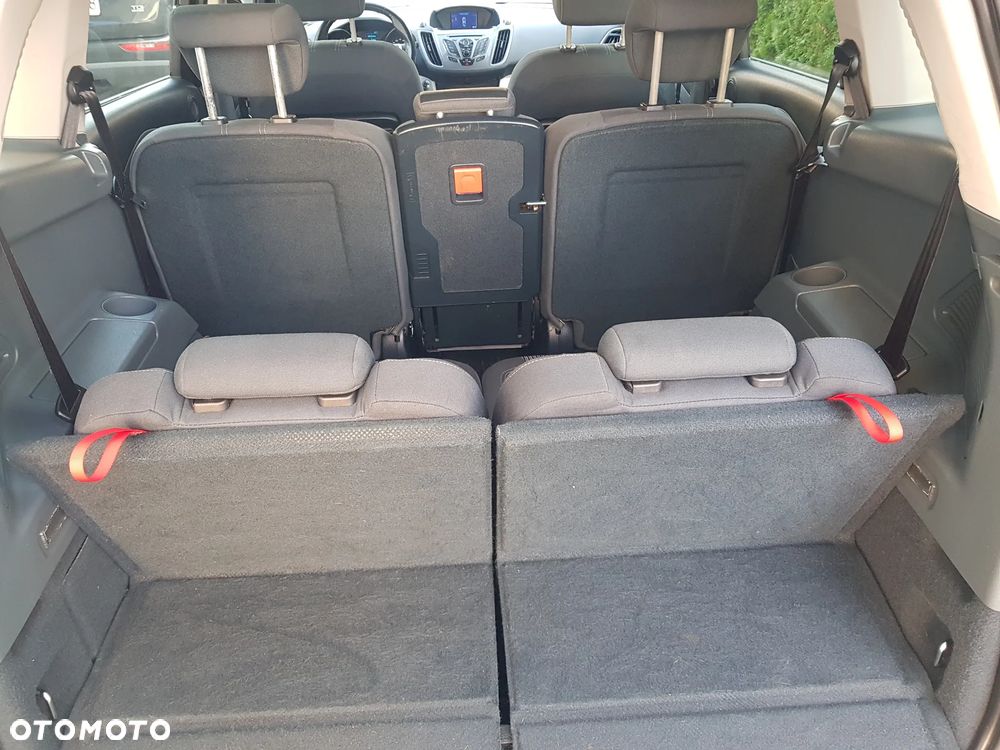 Ford Grand C-MAX - 23