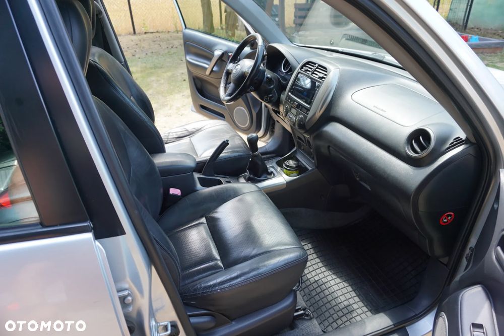 Toyota RAV4 D-4D 4x4 Executive - 20