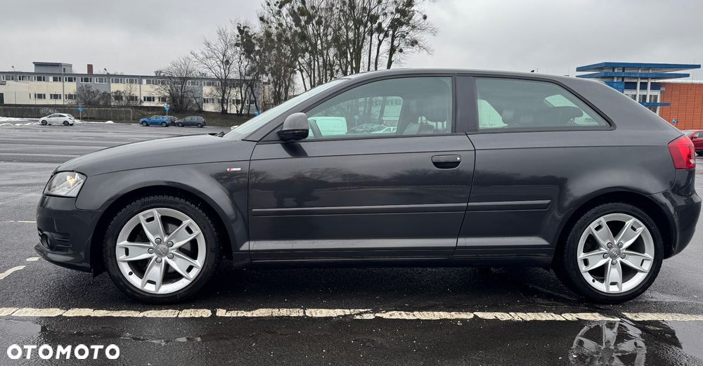 Audi A3 3-drzwiowe 2.0 TDI DPF Prime Line - 2