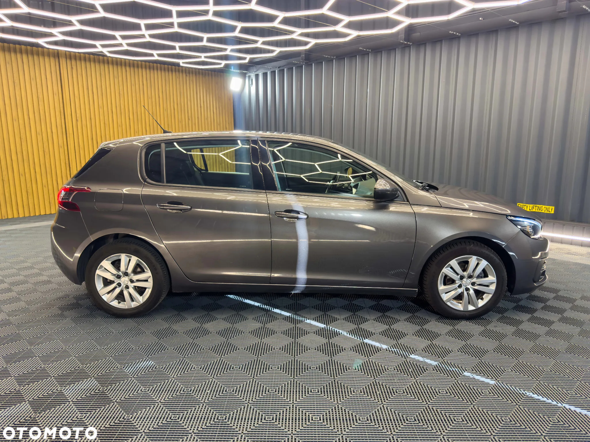 Peugeot 308 BlueHDi FAP 100 Stop & Start Access - 8