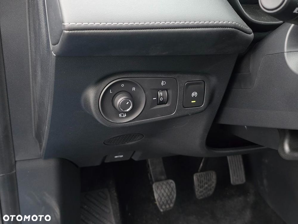 MG ZS 1.5 Excite - 13