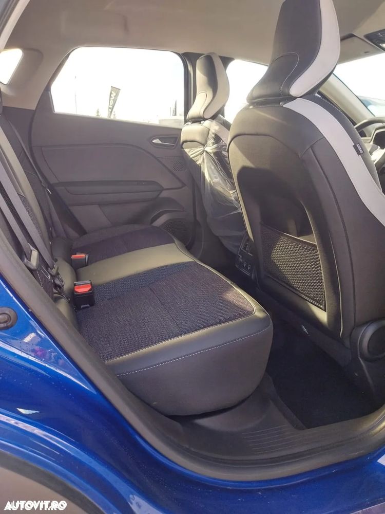 Renault Captur - 21