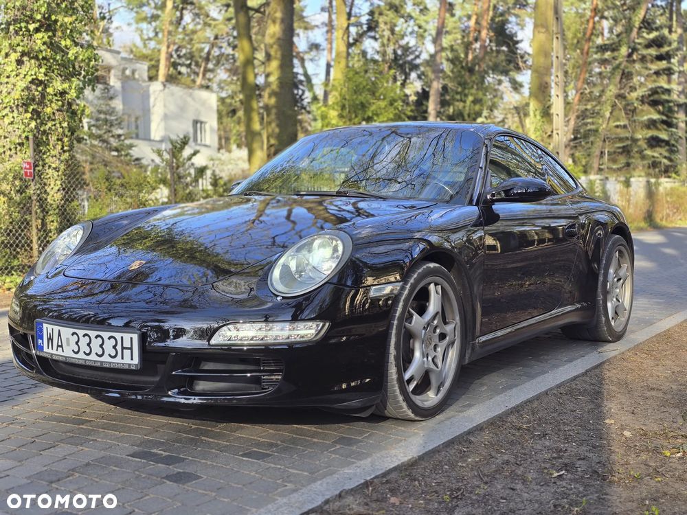 Porsche 911 Carrera - 2