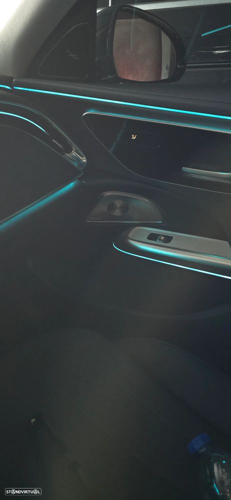 Mercedes-Benz E 300 de - 11