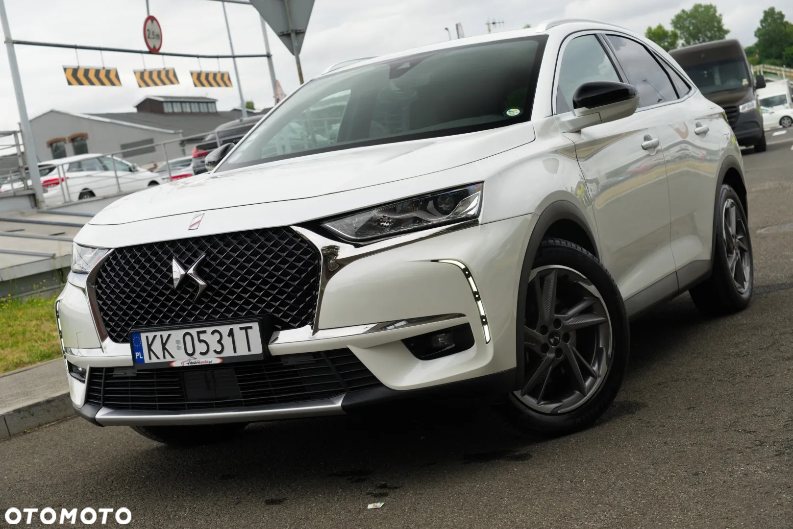 DS Automobiles DS 7 Crossback 1.6 E-Tense 4x4 Rivoli - 3