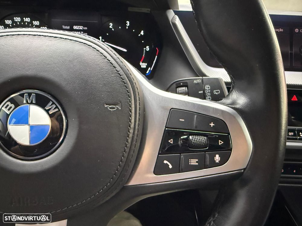BMW 116 d Pack Desportivo M Auto - 18