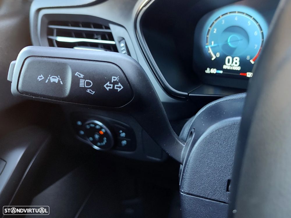 Ford Focus SW 1.0 EcoBoost MHEV ST-Line X Aut. - 31