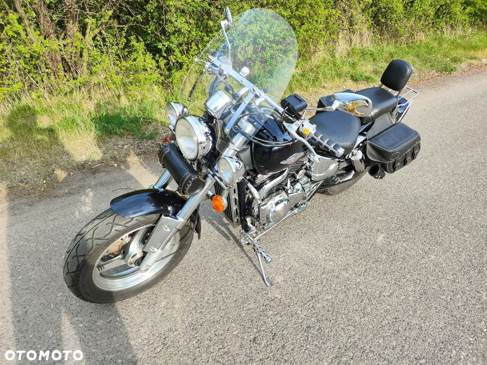 Suzuki VZ - 4