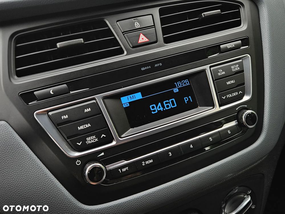 Hyundai i20 1.2 Select - 31