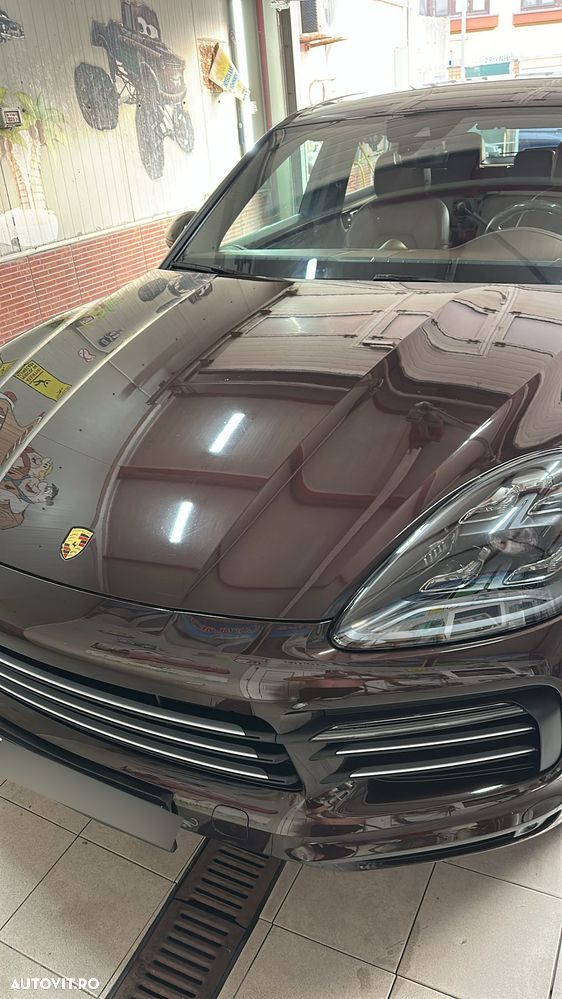 Porsche Cayenne Standard - 3