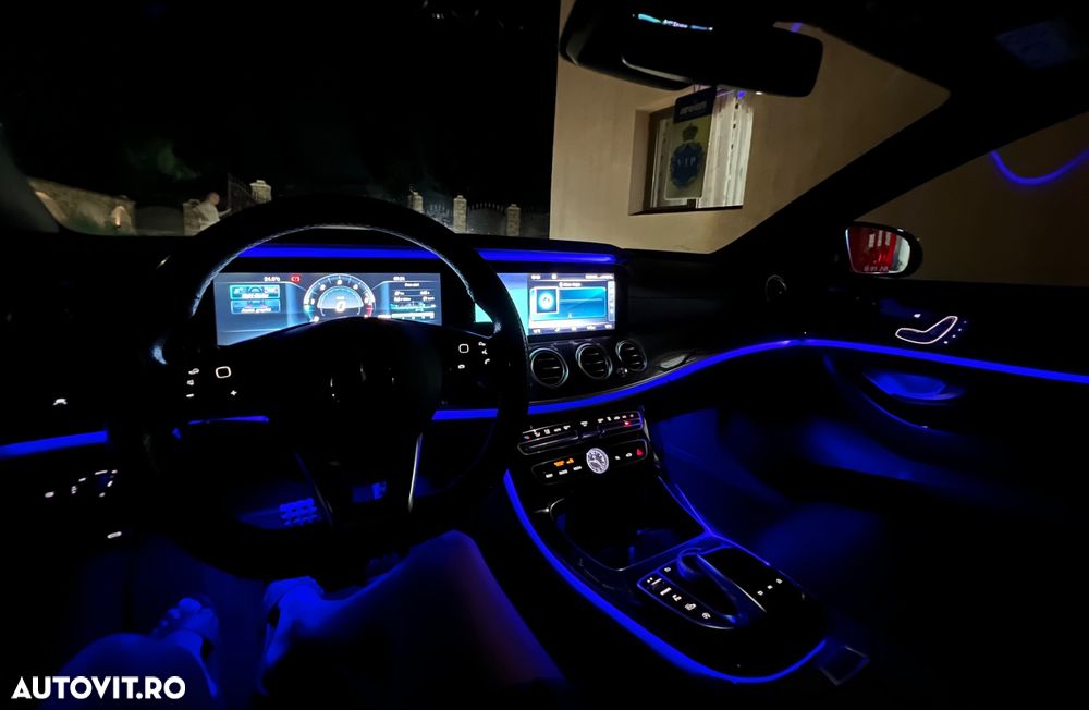 Mercedes-Benz E 220 d Aut. - 11