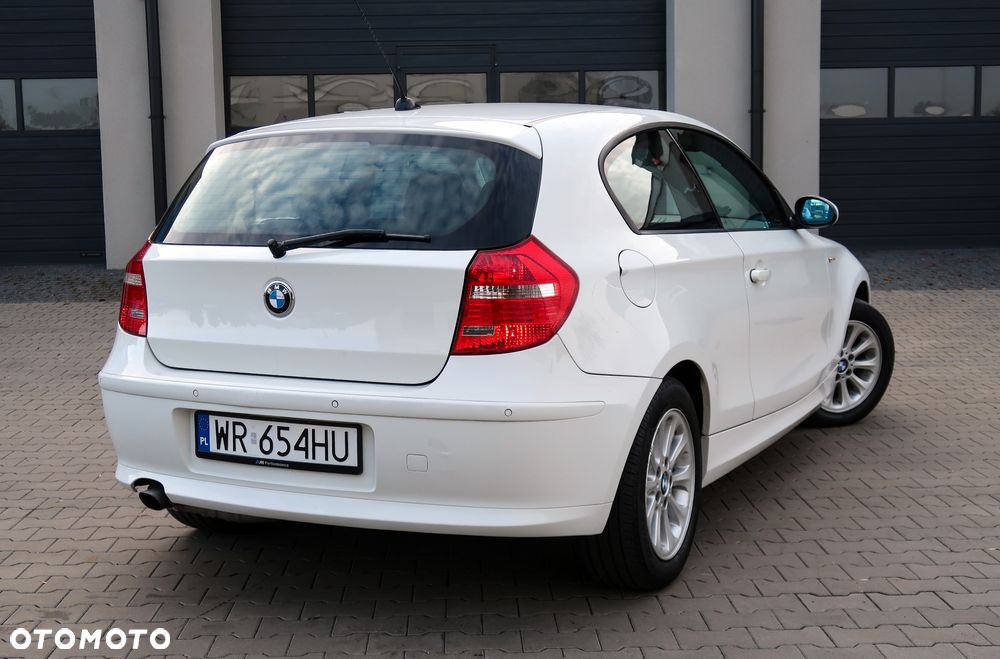 BMW Seria 1 - 15