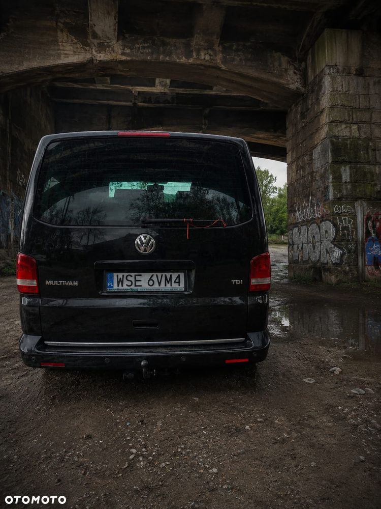 Volkswagen Multivan - 3
