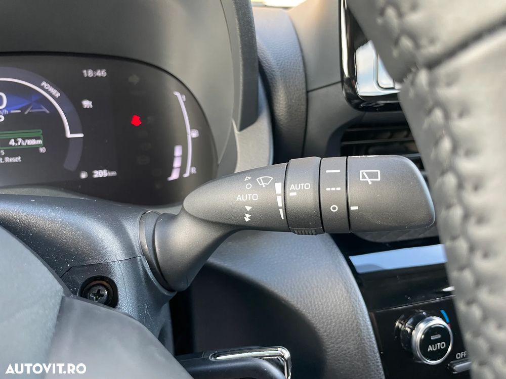 Toyota Yaris Cross 1.5 VVT-i HSD 4x2 Active - 18