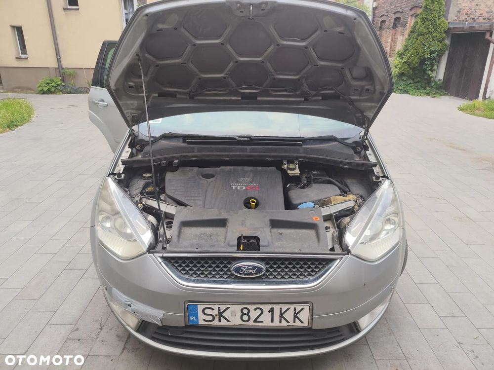 Ford Galaxy - 6