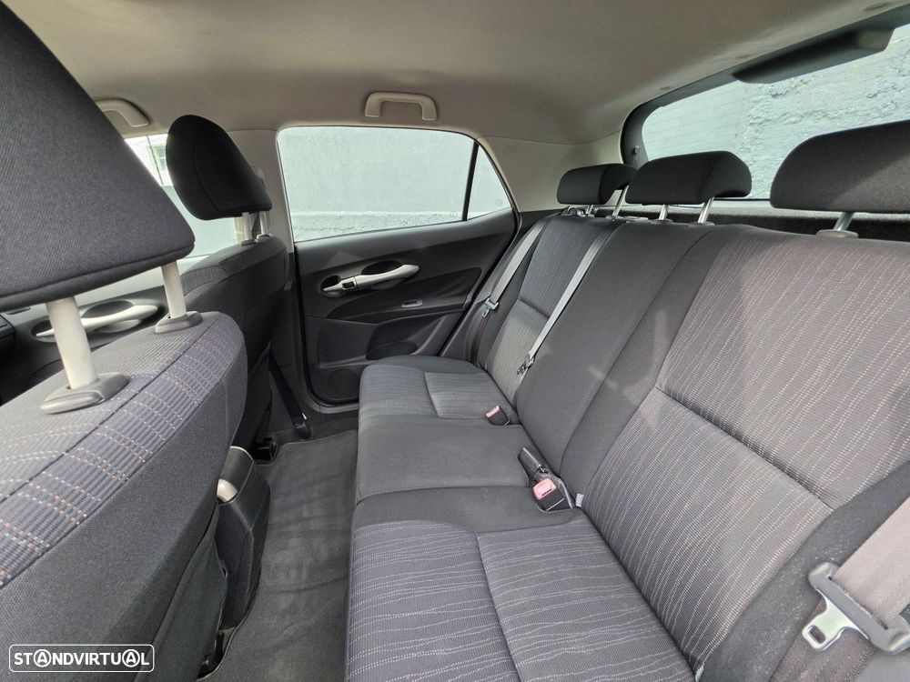 Toyota Auris 1.33 VVT-i Comfort+J16 - 3